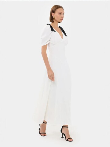 Hiccup Dress in White