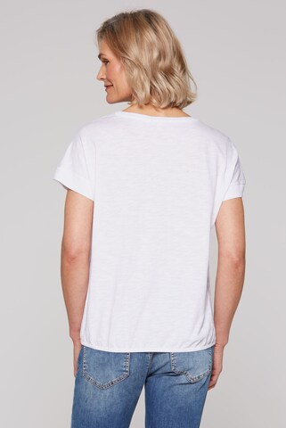 Soccx Ärmelloses Oversized-Shirt mit Gummizugsaum in Weiß