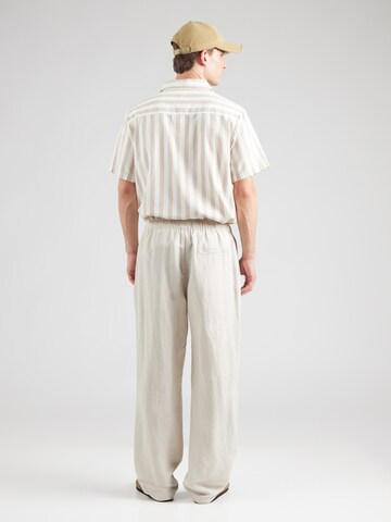 Loosefit Pantaloni chino di TOPMAN in grigio