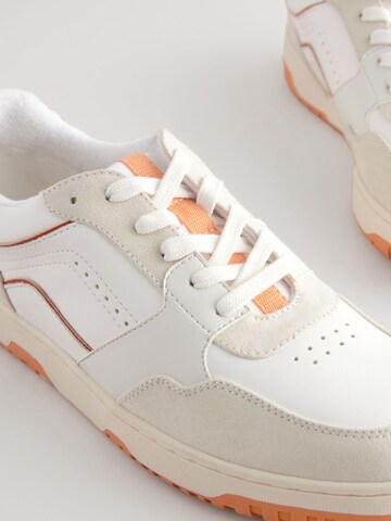 Next Sneaker low in Weiß