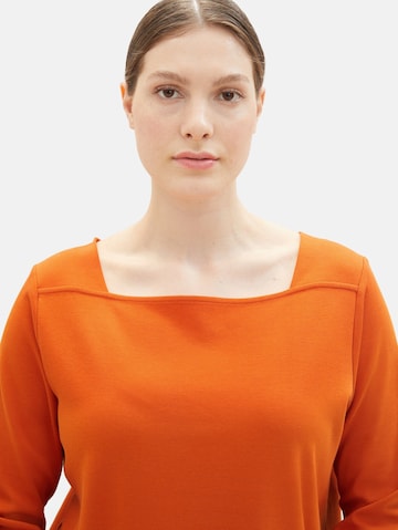 Tom Tailor Women + T-shirt i orange