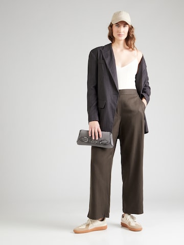 TOPSHOP Wide leg Παντελόνι πλισέ σε καφέ