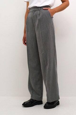 Kaffe Regular Broek 'Josie' in Grijs: voorkant