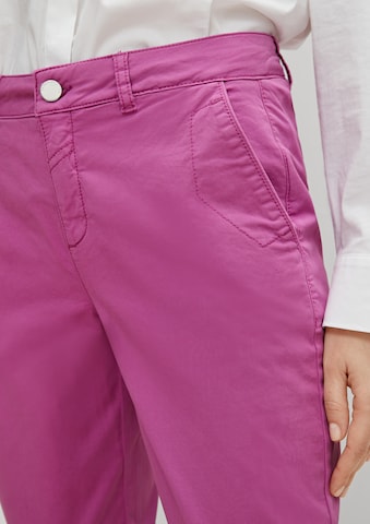 comma casual identity Tapered Chinohose in Pink