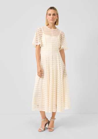 s.Oliver Jurk in Beige