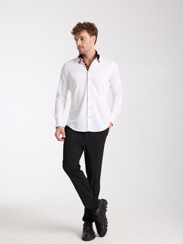 7Camicie Slim fit Zakelijk overhemd 'Vesuvio Iconic Satin Man Shirt Black' in Wit