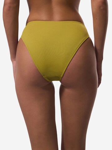 Penti Bikini nadrágok - sárga