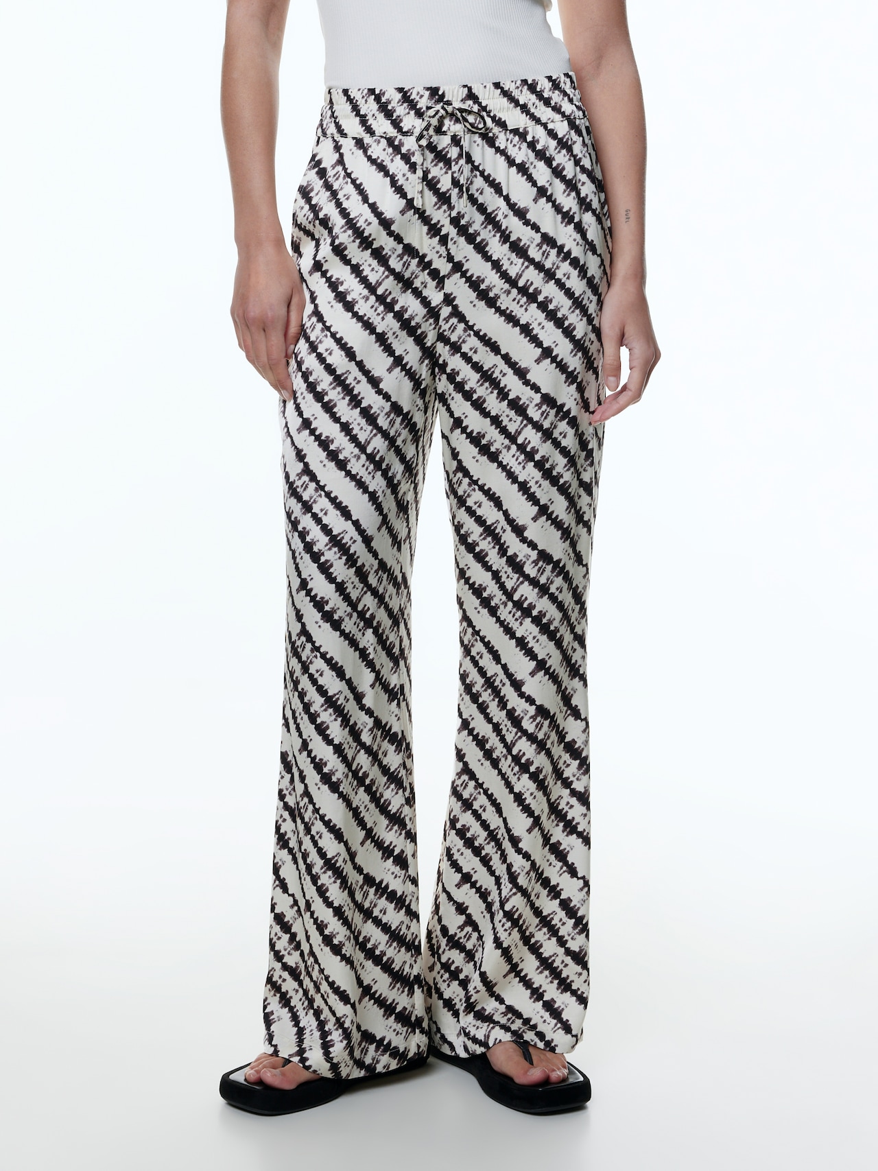 EDITED Produkte Hose 'Stina' dunkelbraun