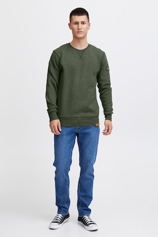 !Solid Sweatshirt 'Trip-O-Neck' in Grün