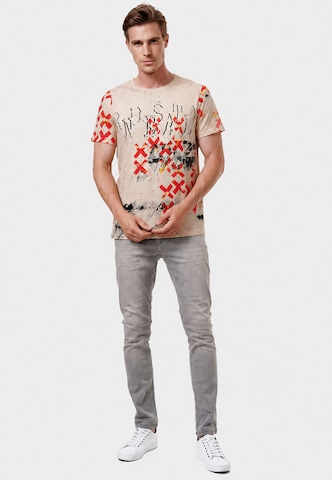 Rusty Neal T-Shirt in Beige