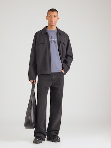 Calvin Klein Jeans T-shirt i blå