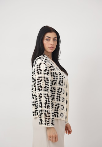 CHERRY KOKO Gebreid vest in Zwart