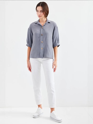 Bigdart Blouse in Grey