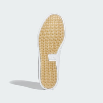 ADIDAS PERFORMANCE Spordijalats 'Retrocross 25', värv valge