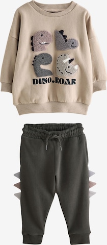 Next Setti värissä harmaa: etupuoli