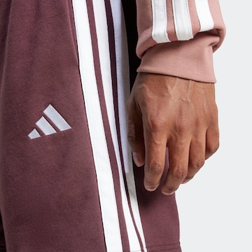 ADIDAS SPORTSWEAR Обычный Спортивные штаны 'Essential' в Красный