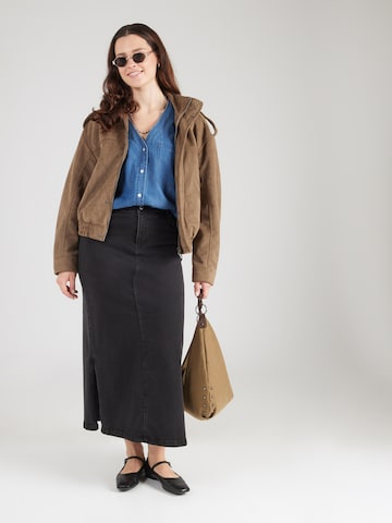 Camicia da donna 'CARBEA' di ONLY Carmakoma in blu