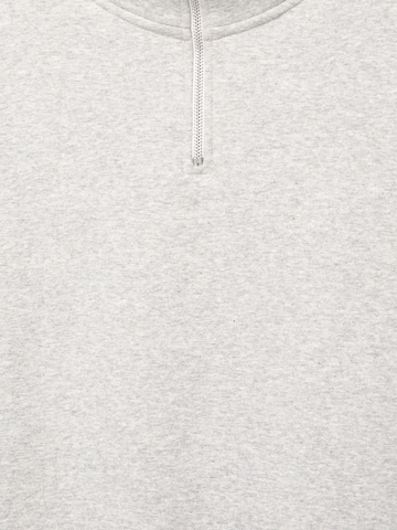 Pull&Bear Sweatshirt in Grey