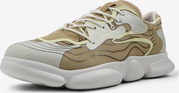 Baskets basses 'Karst' CAMPER en beige : devant