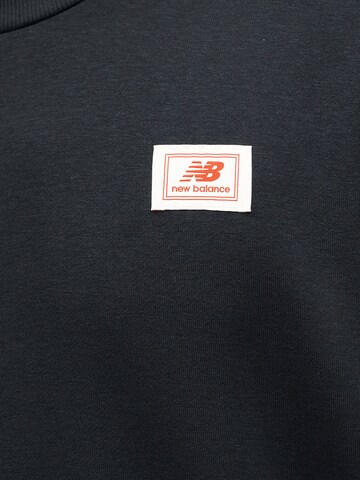 new balance Sweatshirt in Black