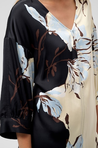 SOAKED IN LUXURY Kleid in Grau
