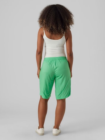 MAMALICIOUS Regular Trousers 'MERCY' in Green