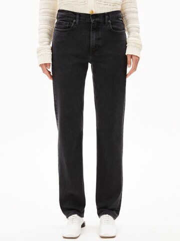 ARMEDANGELS Slimfit Jeans in Zwart: voorkant