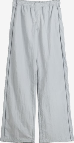 Loosefit Pantalon Bershka en gris : devant