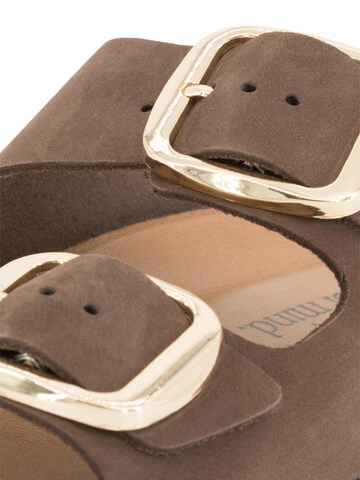 Piece Of Mind Mule 'Comfort' in Brown