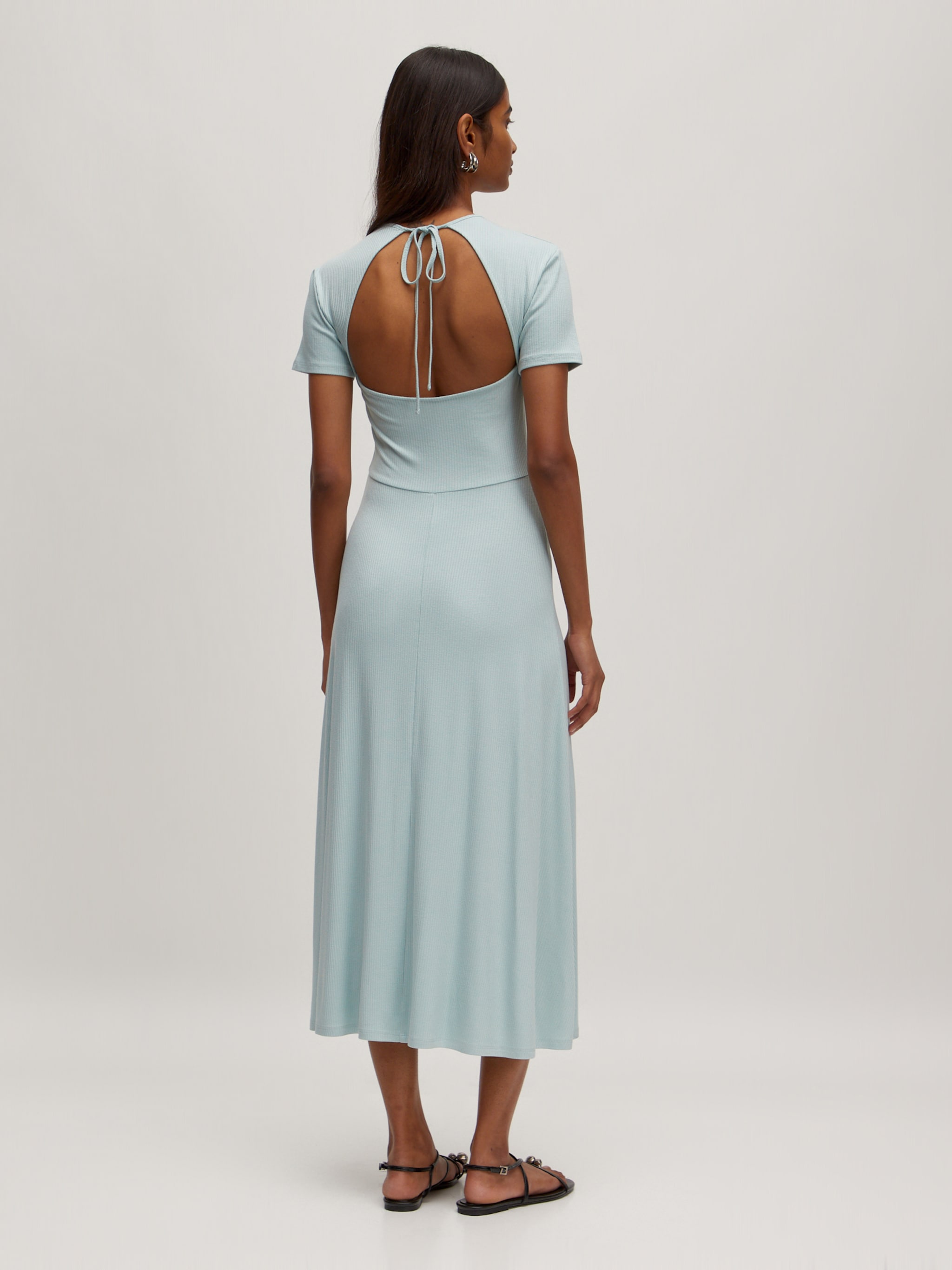 EDITED Produkte Kleid 'Jeanelle' pastellblau