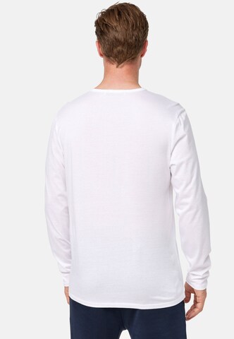 Ordinary Truffle Langarmshirt 'Borje' in Weiß
