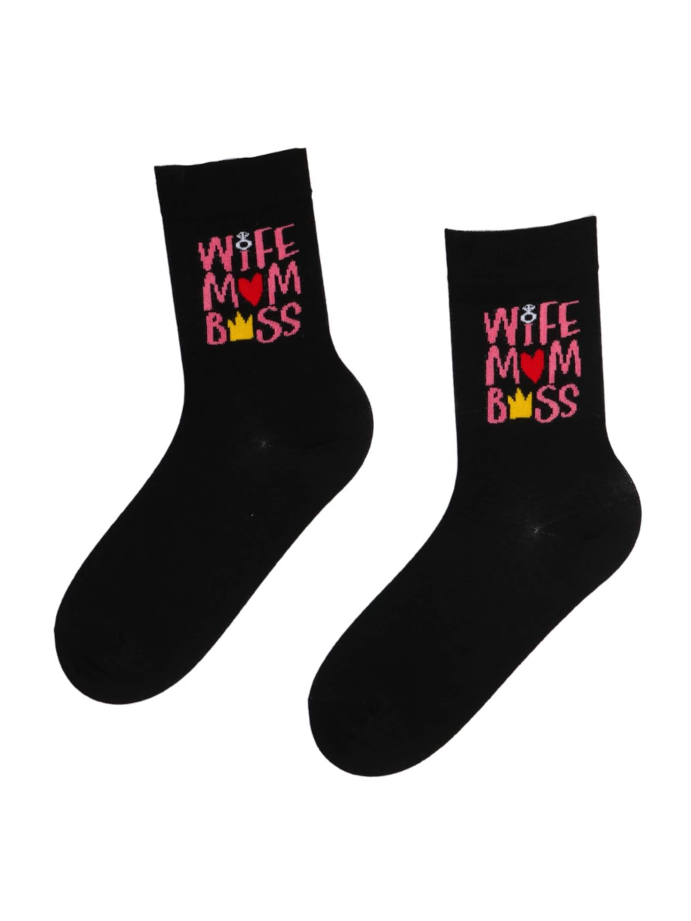 Chaussettes 'WIFE MOM BOSS' Sokisahtel en noir : devant