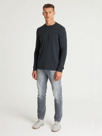 CHASIN' Shirt 'Hely' in Grey