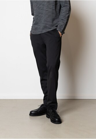 Clean Cut Copenhagen Tapered Broek in Zwart