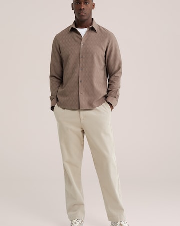 WE Fashion - Ajuste regular Camisa en marrón