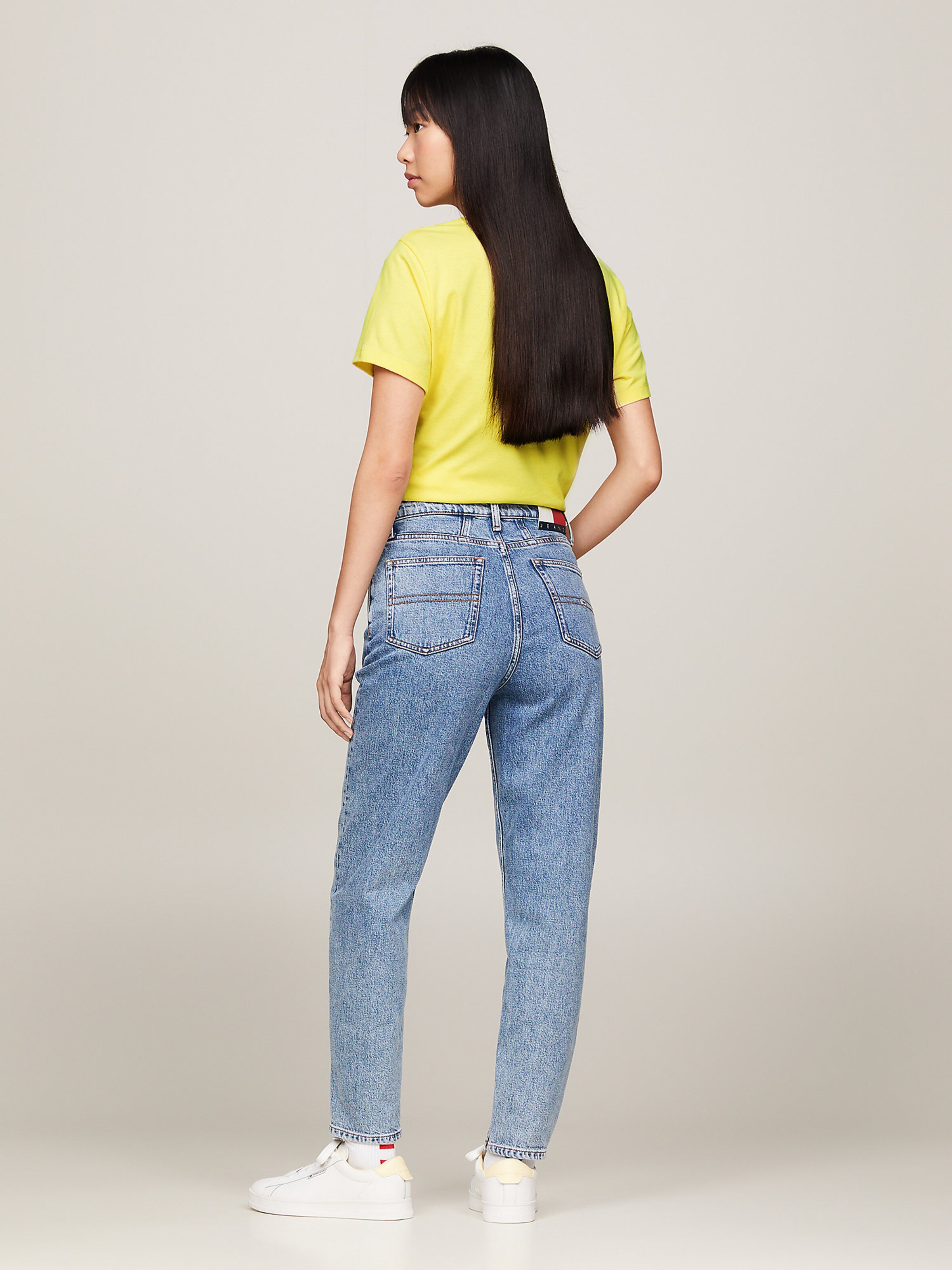 Loosefit Jean MOM JeansS Tommy Jeans en Bleu Marine Bleu Denim ABOUT YOU