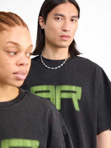 Atelier de roupa - Camisa 'ACRONYM' em preto