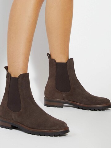Dune LONDON Chelsea Boots 'Poema' in Braun