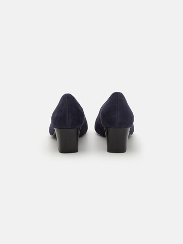 PETER KAISER Pumps in Blue