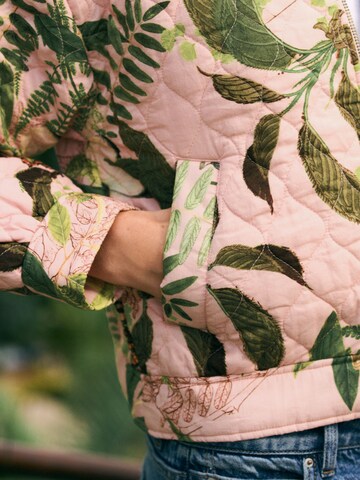 Next Přechodná bunda – pink