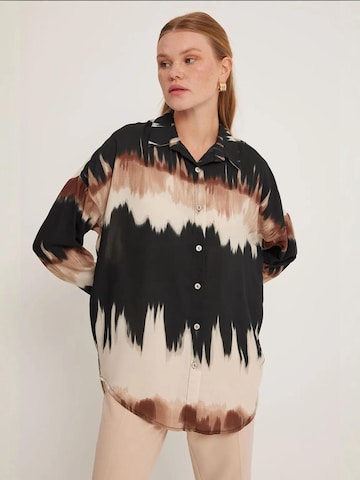 Bigdart Blouse in Zwart