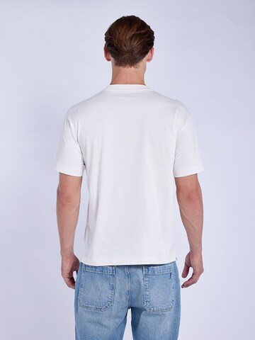 T-Shirt Goldgarn en blanc