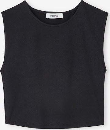 Ipekyol Top in Black: front