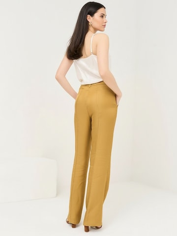 Regular Pantalon folklorique Camomilla Italia en orange