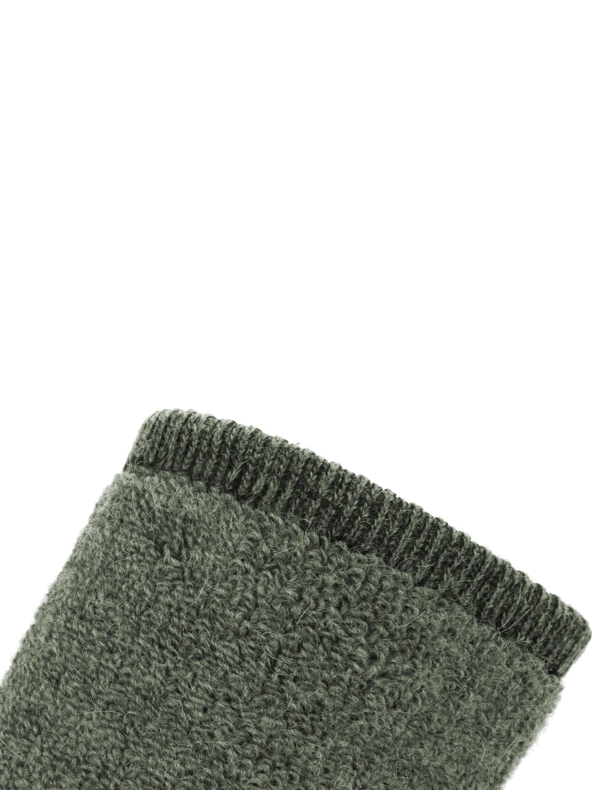 normani Sports socks in Green