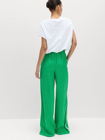 Marks & Spencer Wide leg Trousers in Green