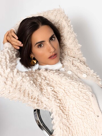 SASSYCLASSY Oversizestrickjacke‌‌‌‌‌‌‌‌‌‌ in Beige