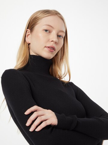 ESPRIT Pullover in Schwarz