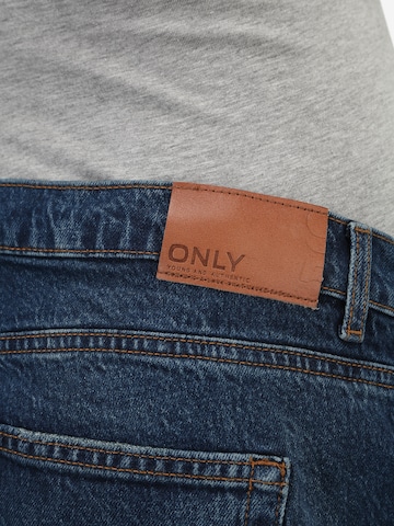 Only Maternity regular Jeans i blå