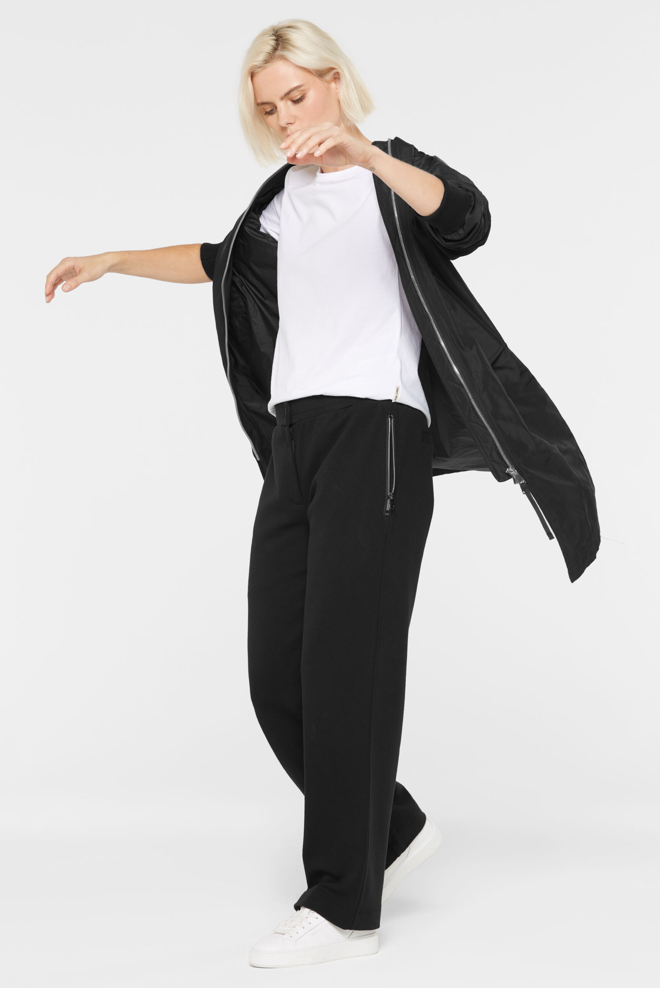 SENSES.THE LABEL Between-Season Jacket in Black